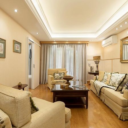 Vouliagmeni'S Elegance By Acropolis Suites Atena Exterior foto