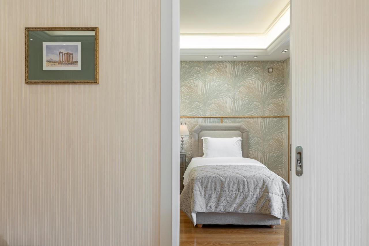 Vouliagmeni'S Elegance By Acropolis Suites Atena Exterior foto