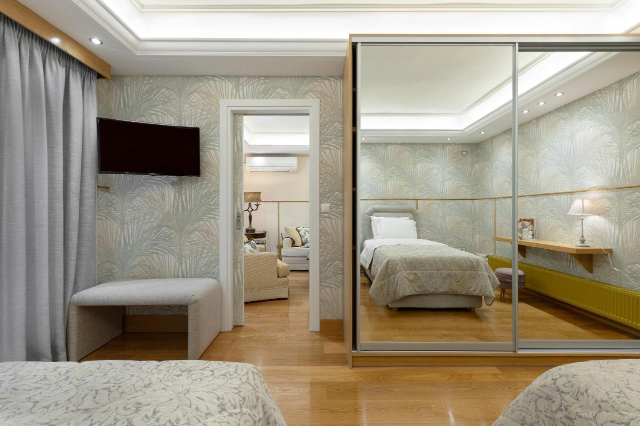 Vouliagmeni'S Elegance By Acropolis Suites Atena Exterior foto